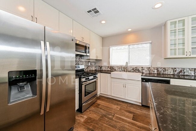 Foto del edificio - 6183 Sierra Blue Ct