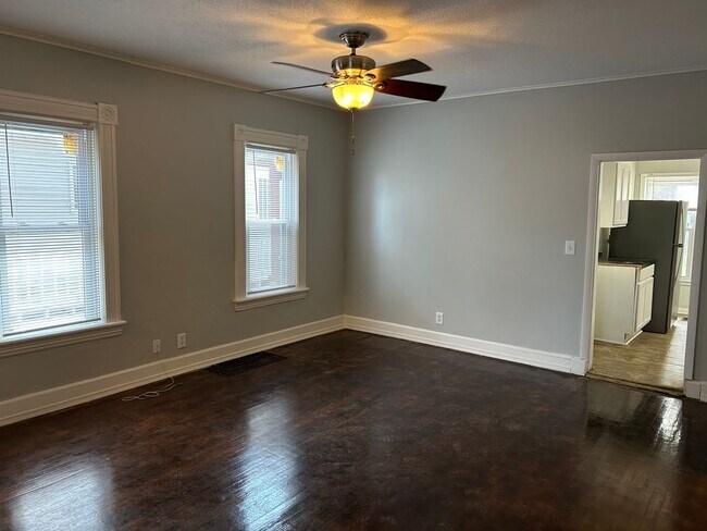 Foto del edificio - Available NOW!! Single Family House in St ...