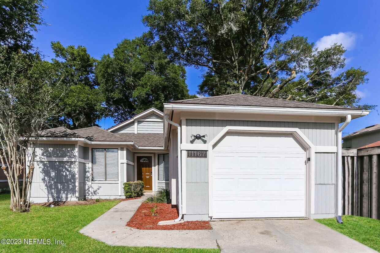 Foto principal - 11167 Caroline Crest Dr