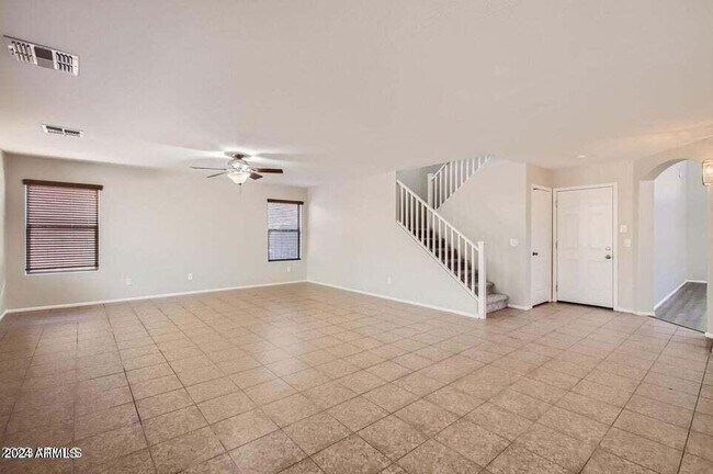 Building Photo - 40352 W Novak Ln