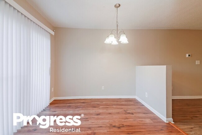 Building Photo - 5513 Lake Garden Ct