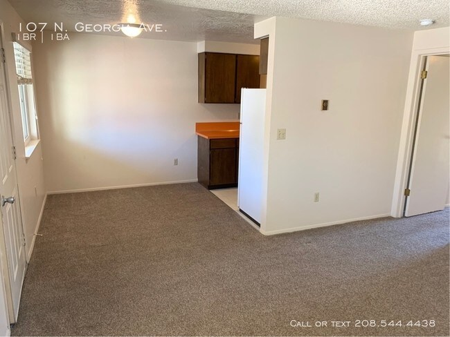 Building Photo - 107 Georgia - Caldwell