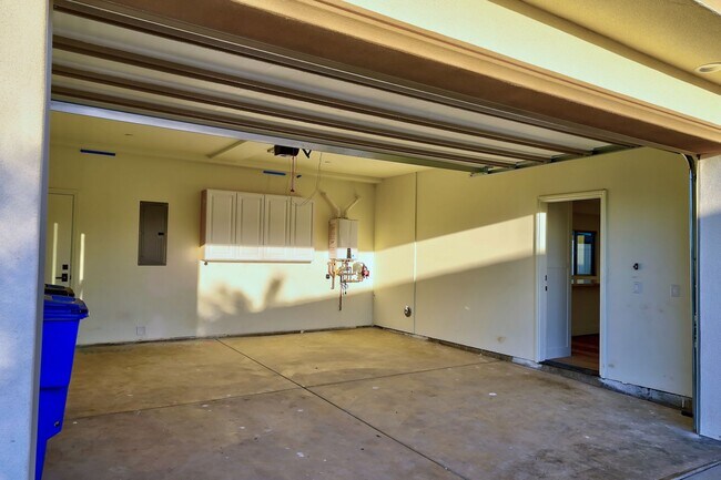 Foto del edificio - Unit available for rent- incredible locati...