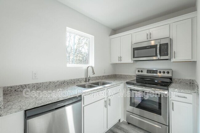 Building Photo - 73 Shallowford Rd