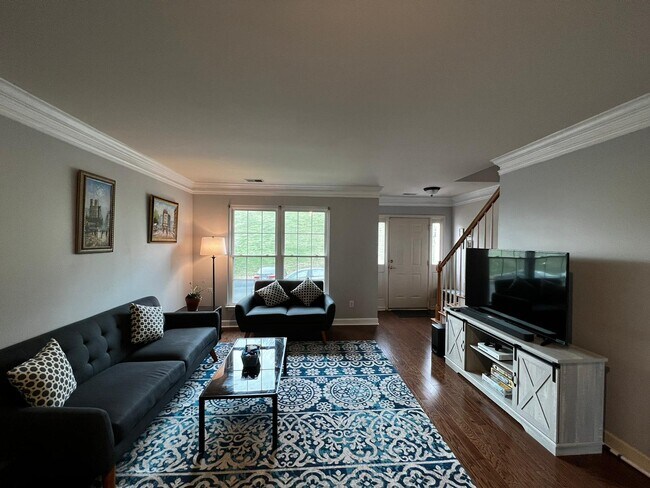 Building Photo - 1616 Brentwood Point