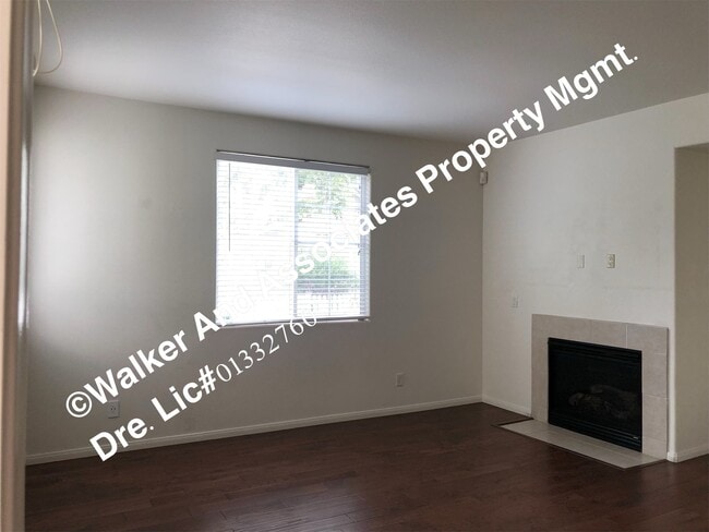 Building Photo - 2235 Cordoban Ln
