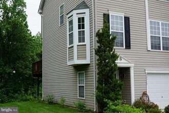 Building Photo - 20515 Blue Heron Terrace