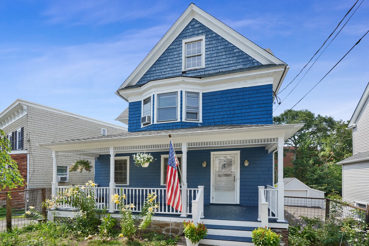 Foto principal - 52 Locust St