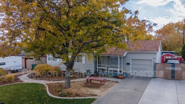 Foto del edificio - 1060 Whitaker Dr