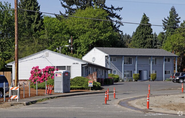 Building Photo - Colony Square Apartments