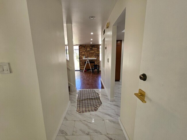 Foto del edificio - 20967 Judah Ln