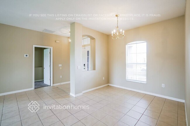 Building Photo - 3528 Forest Park Dr