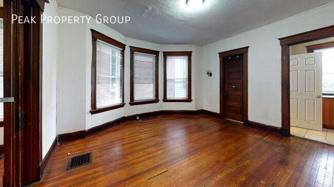 Foto del edificio - 225 Atkinson St