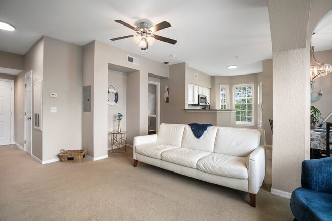 Foto del edificio - ** THE TIDES AT PELCIAN LANDING ** 2 BED /...
