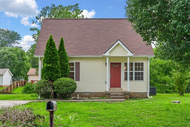 Building Photo - 3 Bedroom Pet friendly Home For Rent Near ...