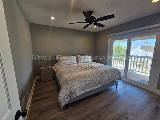 Foto del edificio - 4926 Island View St