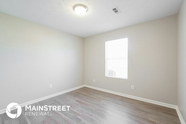Building Photo - 35 Summer Breeze Ct