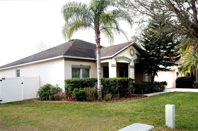 Foto del edificio - 1319 Rowantree Dr