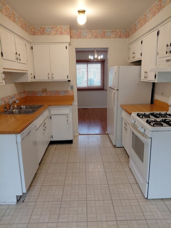 Foto del edificio - 1538 Coloma Ct N