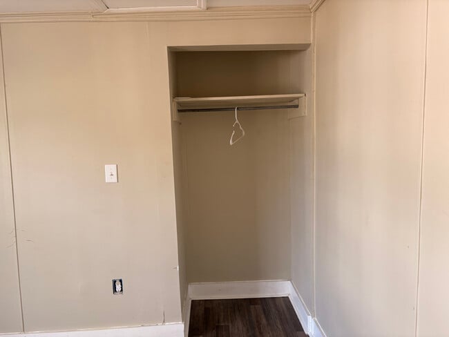 Foto del edificio - 1256 Bailey Ave