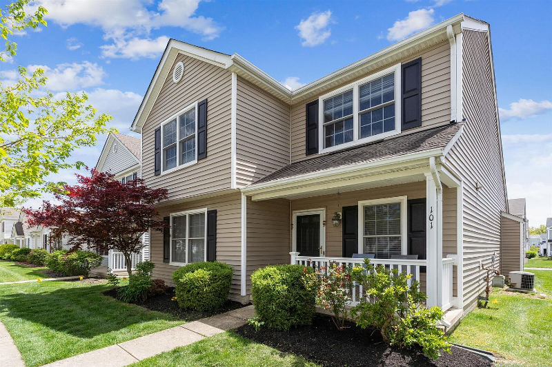 Foto principal - 101 Feathertip Ln
