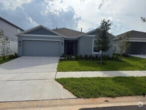 Building Photo - 2438 McKinley Dr