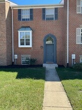 Building Photo - 1107 Soho Ct