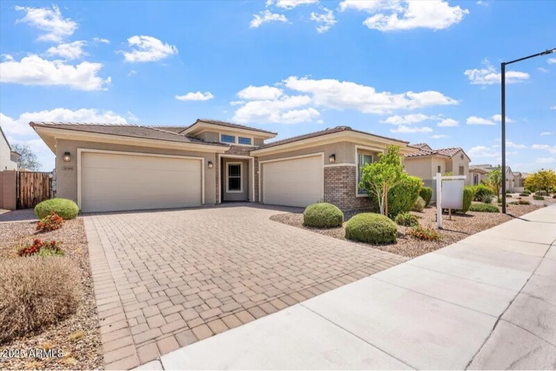 Primary Photo - 28389 N 131st Dr