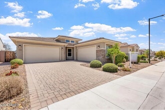 Building Photo - 28389 N 131st Dr