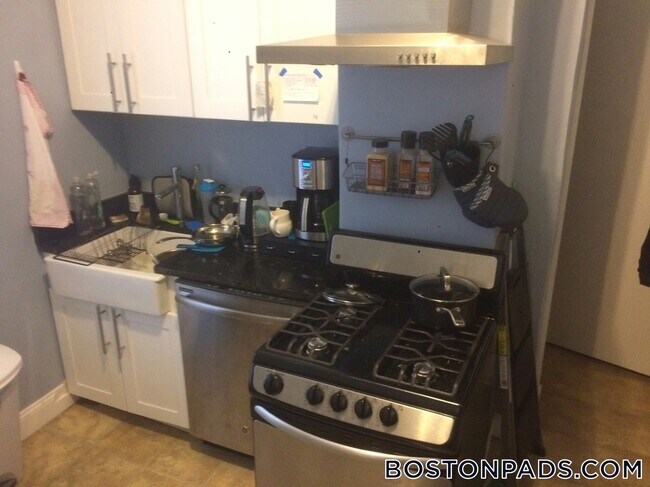 Foto del edificio - 137 Columbia St