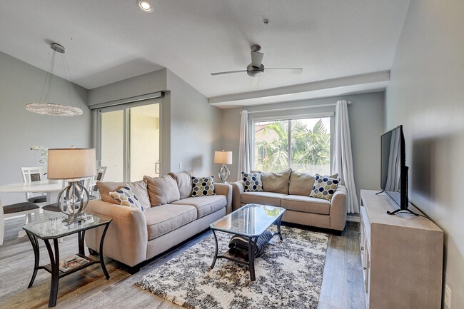 Foto del edificio - 1223 Villa Cir