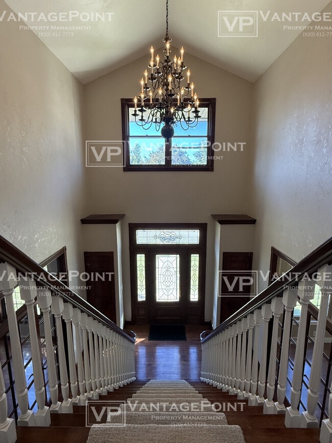 Building Photo - 3121 Squire Ct