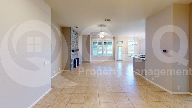 Building Photo - 15849 Mirasol Dr