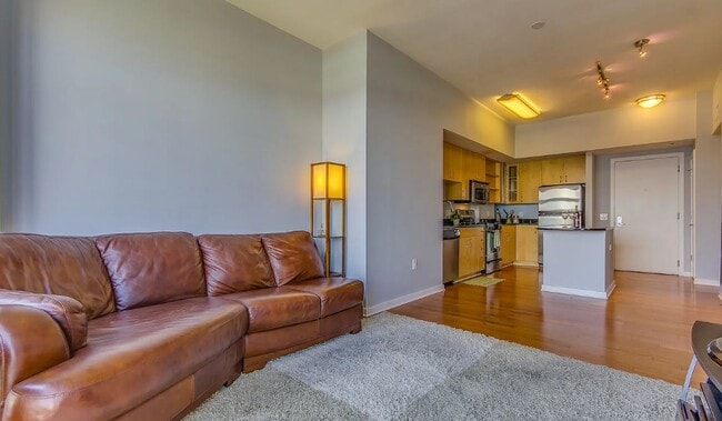 Building Photo - 475 K St NW