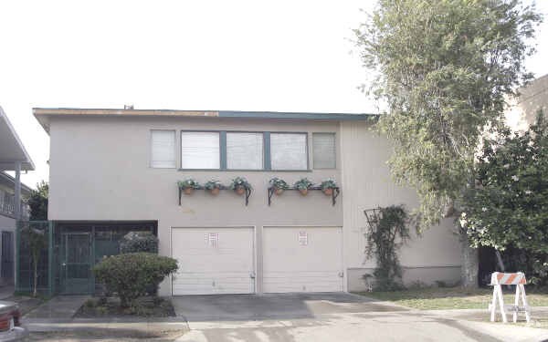 Building Photo - 435 Orange Ave