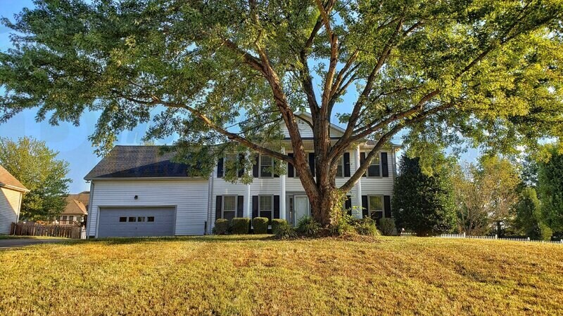 Foto principal - 1381 Pitty Pat Rd