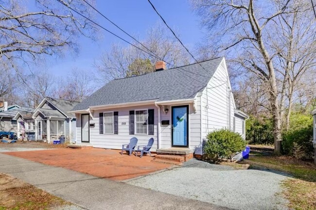 Charming, Furnished 1-Bedroom Home in Trin... - Charming, Furnished 1-Bedroom Home in Trin...