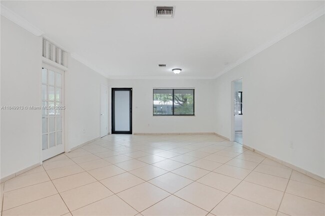 Foto del edificio - 8045 SW 62nd Ct