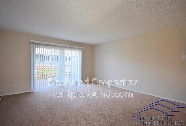 Foto del edificio - 6050 SW 130th Ave
