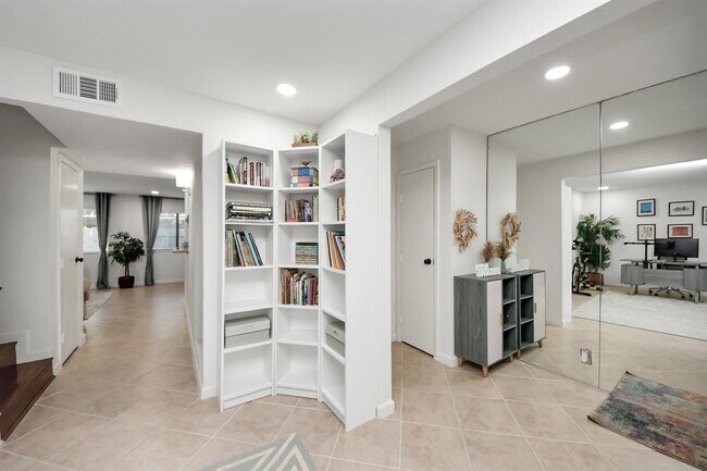 Foto del edificio - 11002 Hammerly Blvd