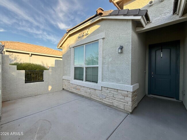 Foto del edificio - 38184 W Santa Monica Ave