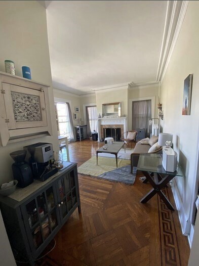 Foto del edificio - 465 Park Dr