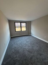 Building Photo - 1112 Riverside Ave.