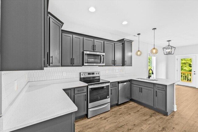 Foto del edificio - 546 Gray Station Rd