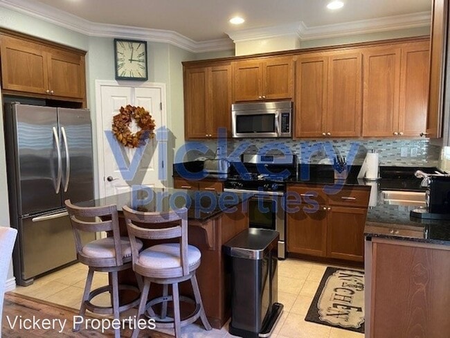 Building Photo - 3 br, 2.5 bath House - 637 Falling Star Drive