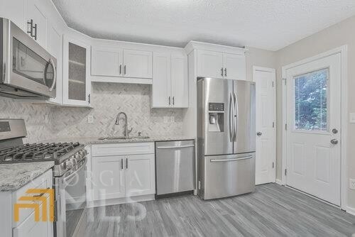 Building Photo - 455 Paradise Cir