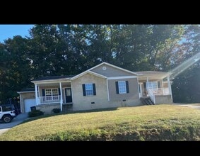 Building Photo - 2223 Kidwell Ridge Rd