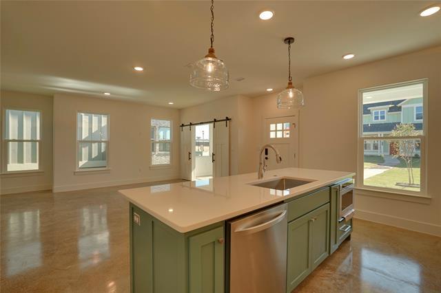 Foto del edificio - 112 Cardinal Wds