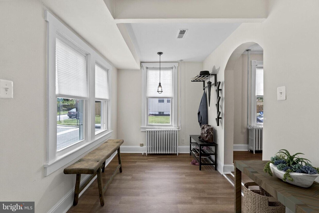 Foto principal - 5022 Branchville Rd