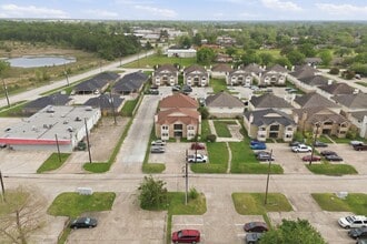 Building Photo - 1310 Brenda Ln